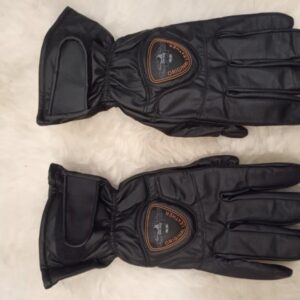 Luvas em Couro