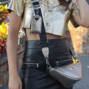 Mini Saia Grace em Couro Vacum